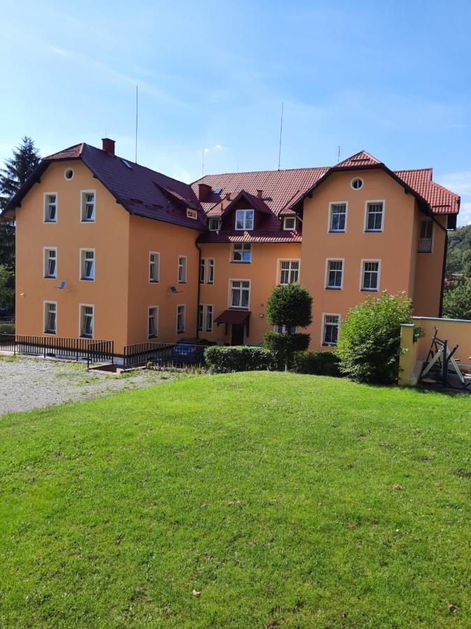 Bed and Breakfast Osrodek Wypoczynkowy Buenos Aires Bad Kudowa Exterior foto