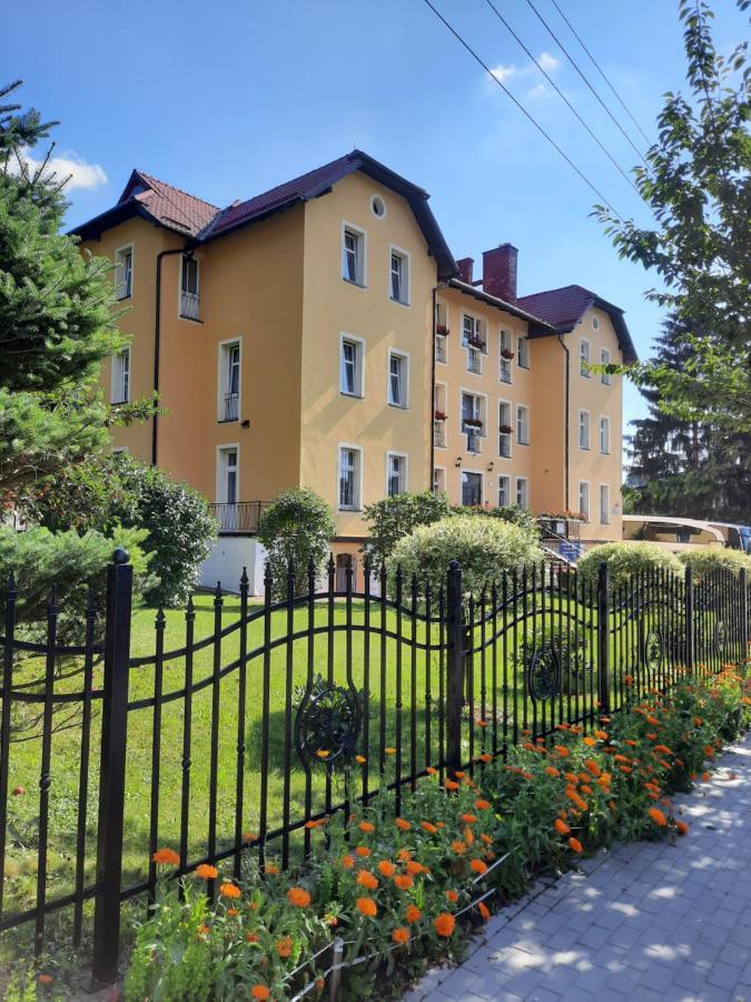 Bed and Breakfast Osrodek Wypoczynkowy Buenos Aires Bad Kudowa Exterior foto