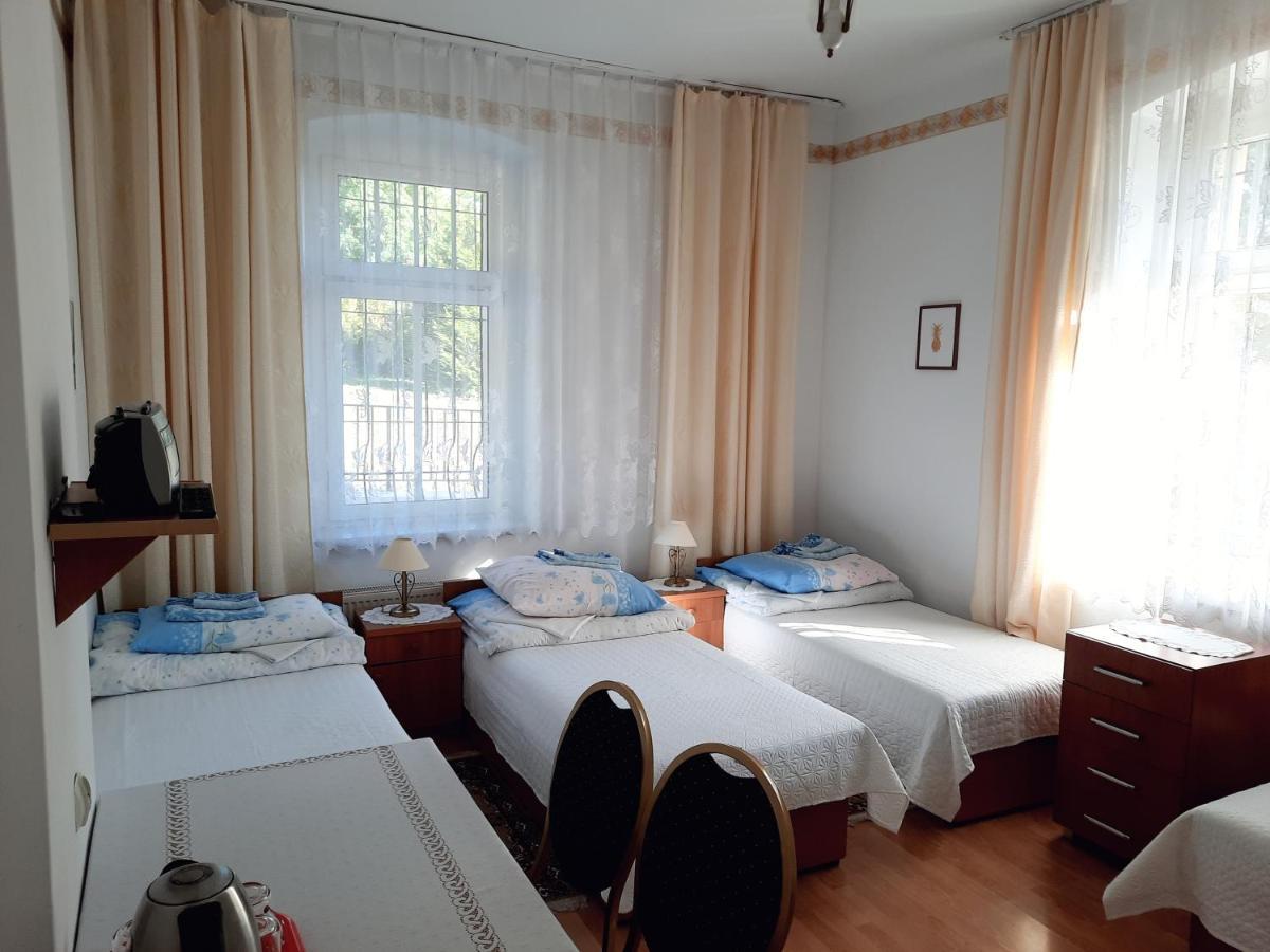 Bed and Breakfast Osrodek Wypoczynkowy Buenos Aires Bad Kudowa Exterior foto