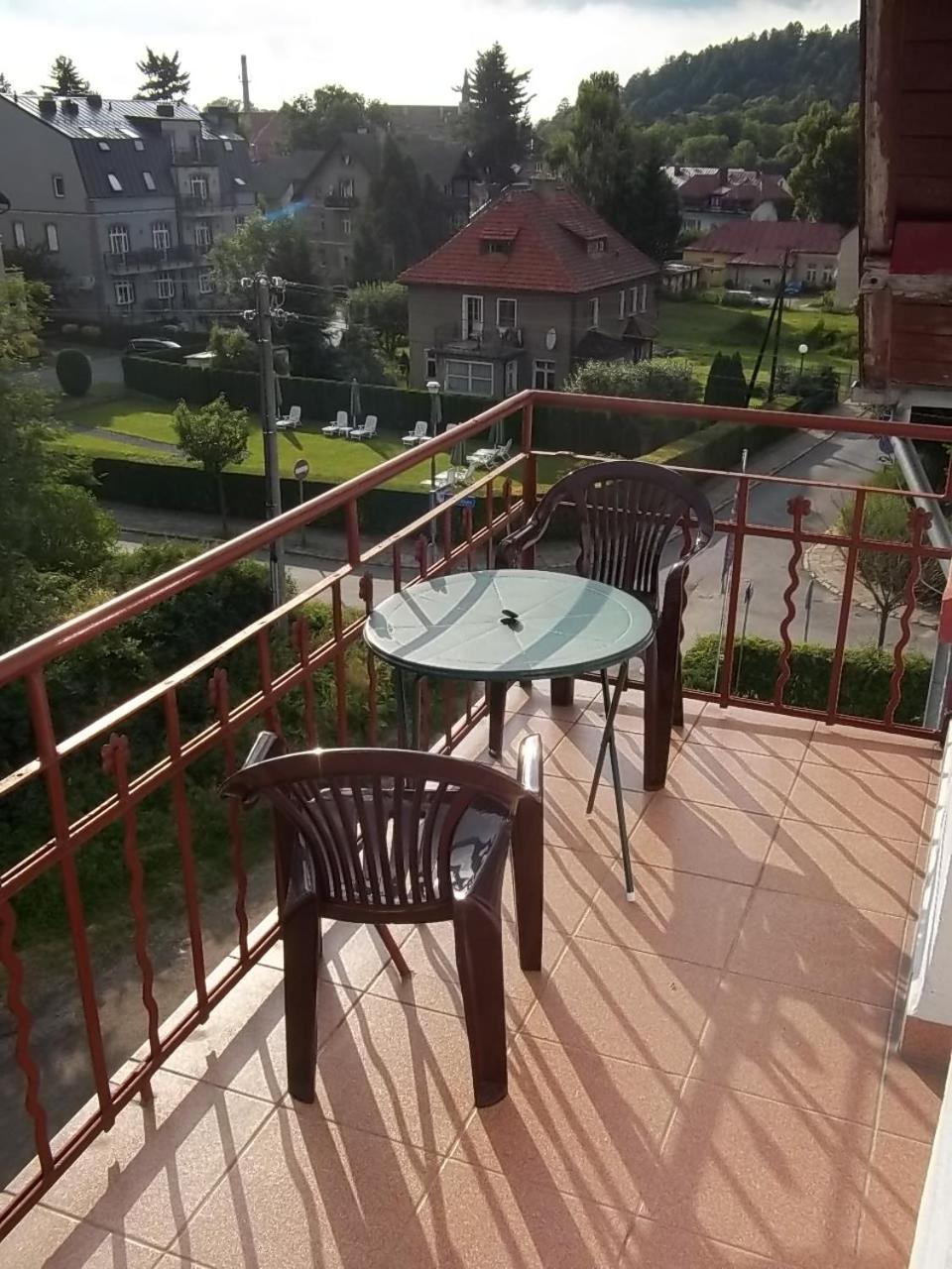 Bed and Breakfast Osrodek Wypoczynkowy Buenos Aires Bad Kudowa Exterior foto
