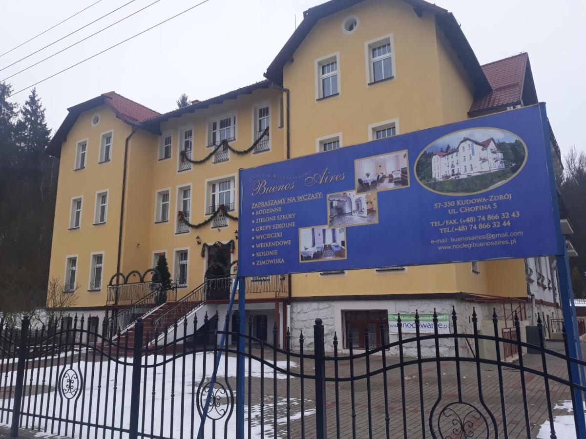 Bed and Breakfast Osrodek Wypoczynkowy Buenos Aires Bad Kudowa Exterior foto